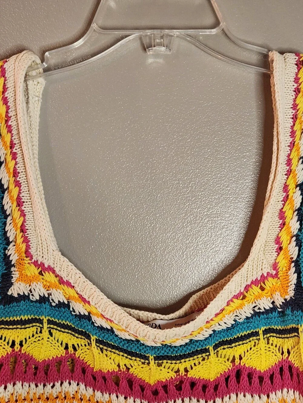 Zara Cream Crochet Women's Crop Top Size US Medium.